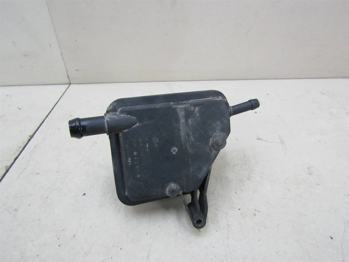 Бачок гидроусилителя Skoda Octavia 1997-2000  [1J0422371B]  1.9 AGR в Вологде