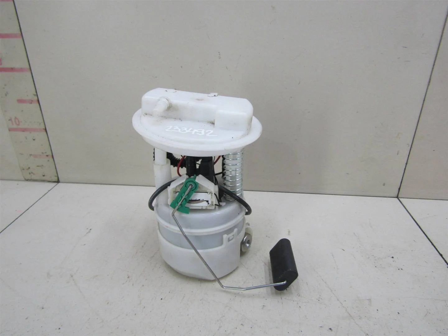 Насос топливный электрический Renault Logan 2005-2014  [6001547604]  1.6 K7M710 в Вологде