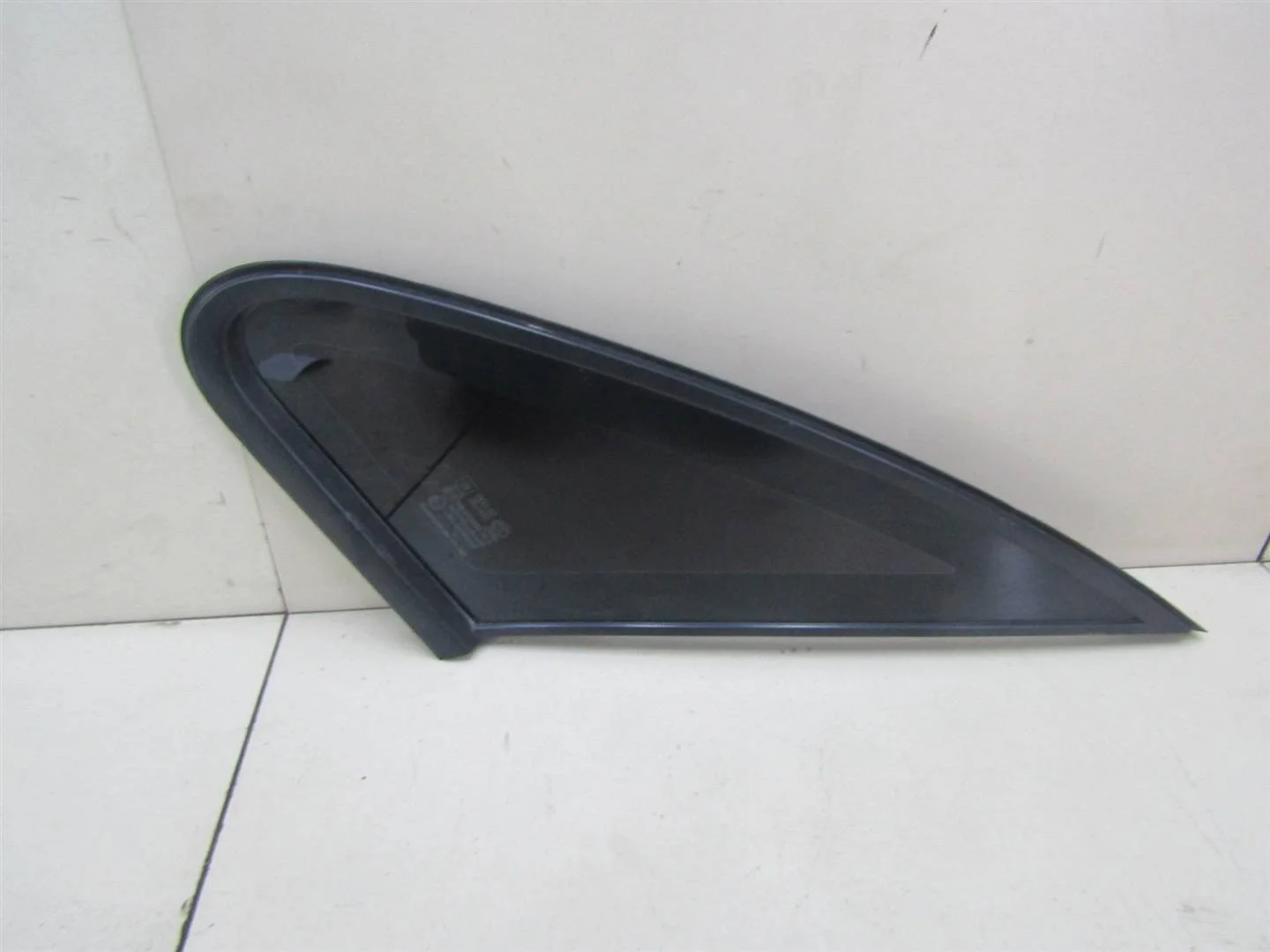 Стекло кузовное глухое правое Chevrolet Lacetti 2004-2013  [96617456]  1.4 F14D3 в Вологде
