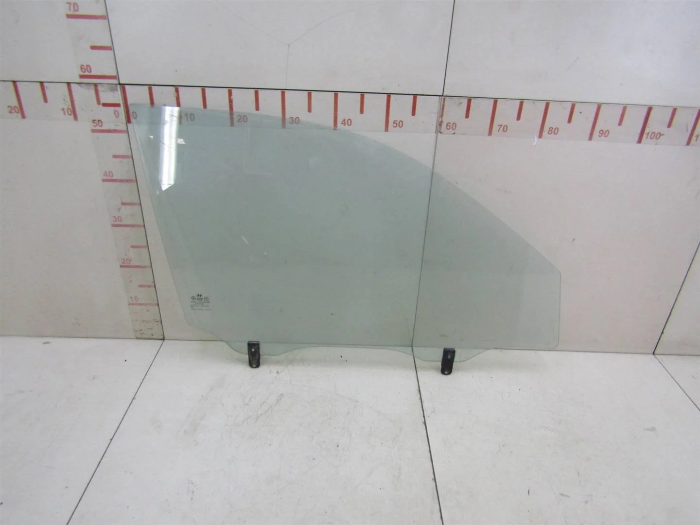 Стекло двери передней правой Hyundai Tucson 2004-2010  [824202E030]  2.0 16V G4GC в Вологде
