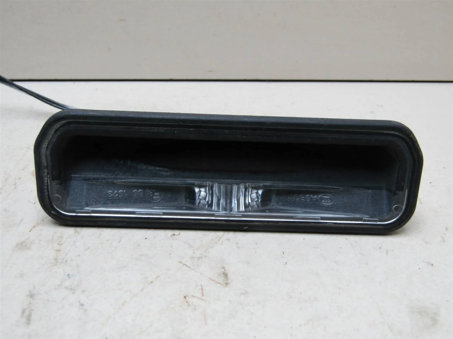 Кнопка открывания багажника Ford Focus III 2011-2019  [1834376]  в Вологде