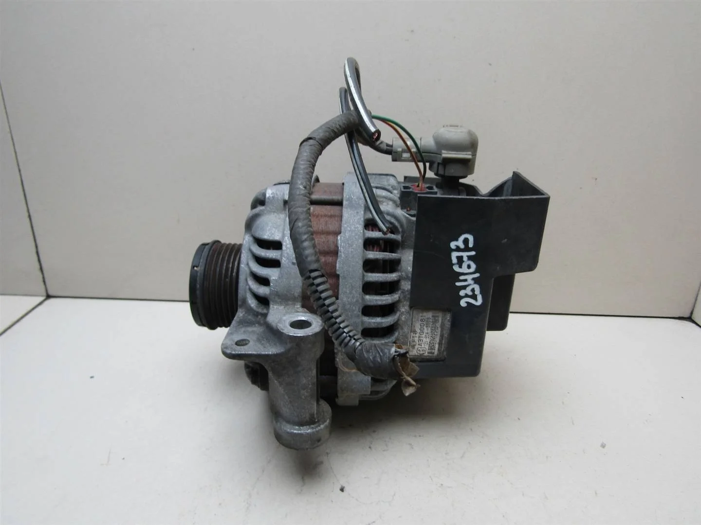 Генератор Mazda Mazda 6 (GG) 2002-2007  [LF1818300]  2.3 в Вологде