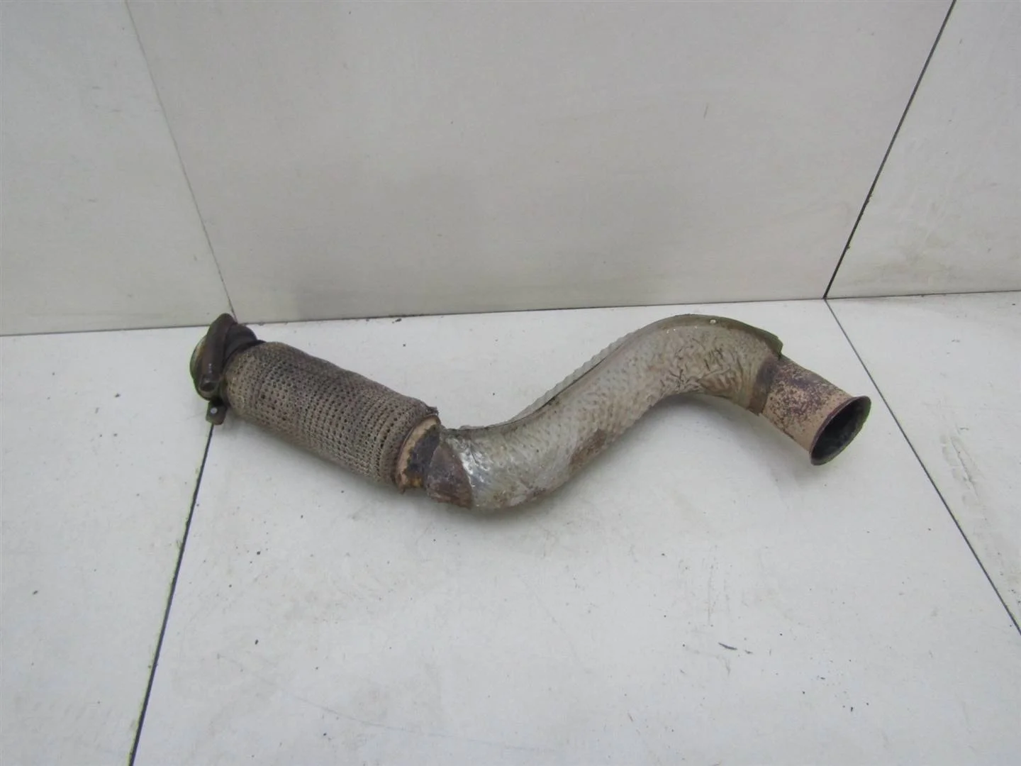 Приемная труба глушителя Citroen C4 2005-2011  [1706V5]  1.6 5FW в Вологде