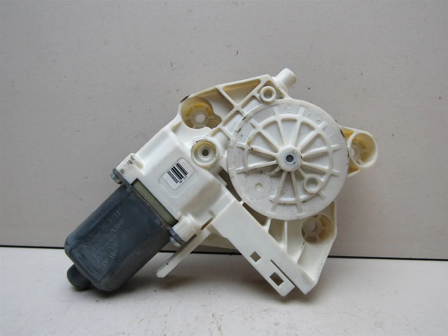 Моторчик стеклоподъемника Ford Focus II 2008-2011  [1776003]  1.8 16V QQDB в Вологде