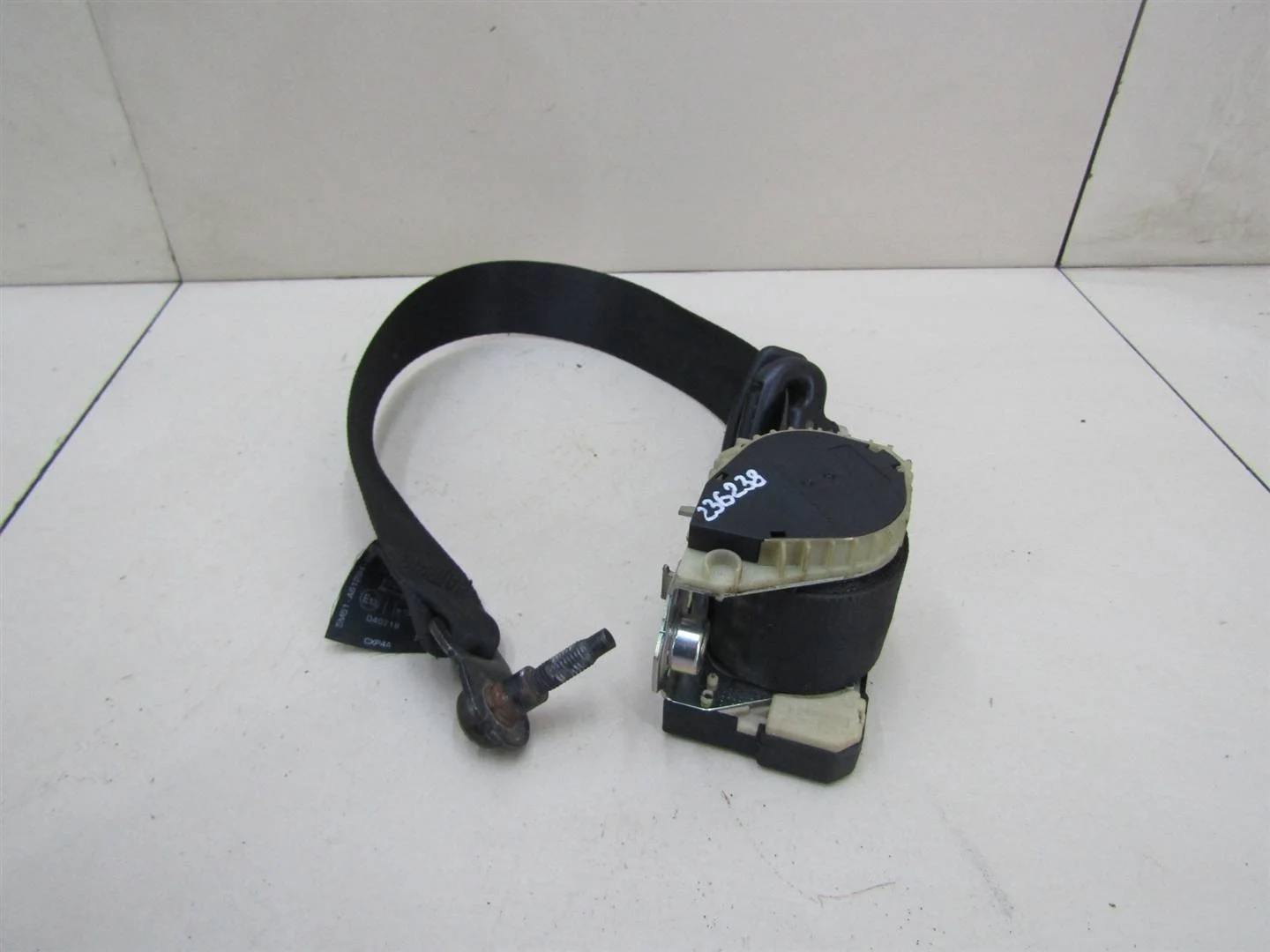 Ремень безопасности Ford Focus II 2008-2011  [1480173]  1.8 16V QQDB в Вологде