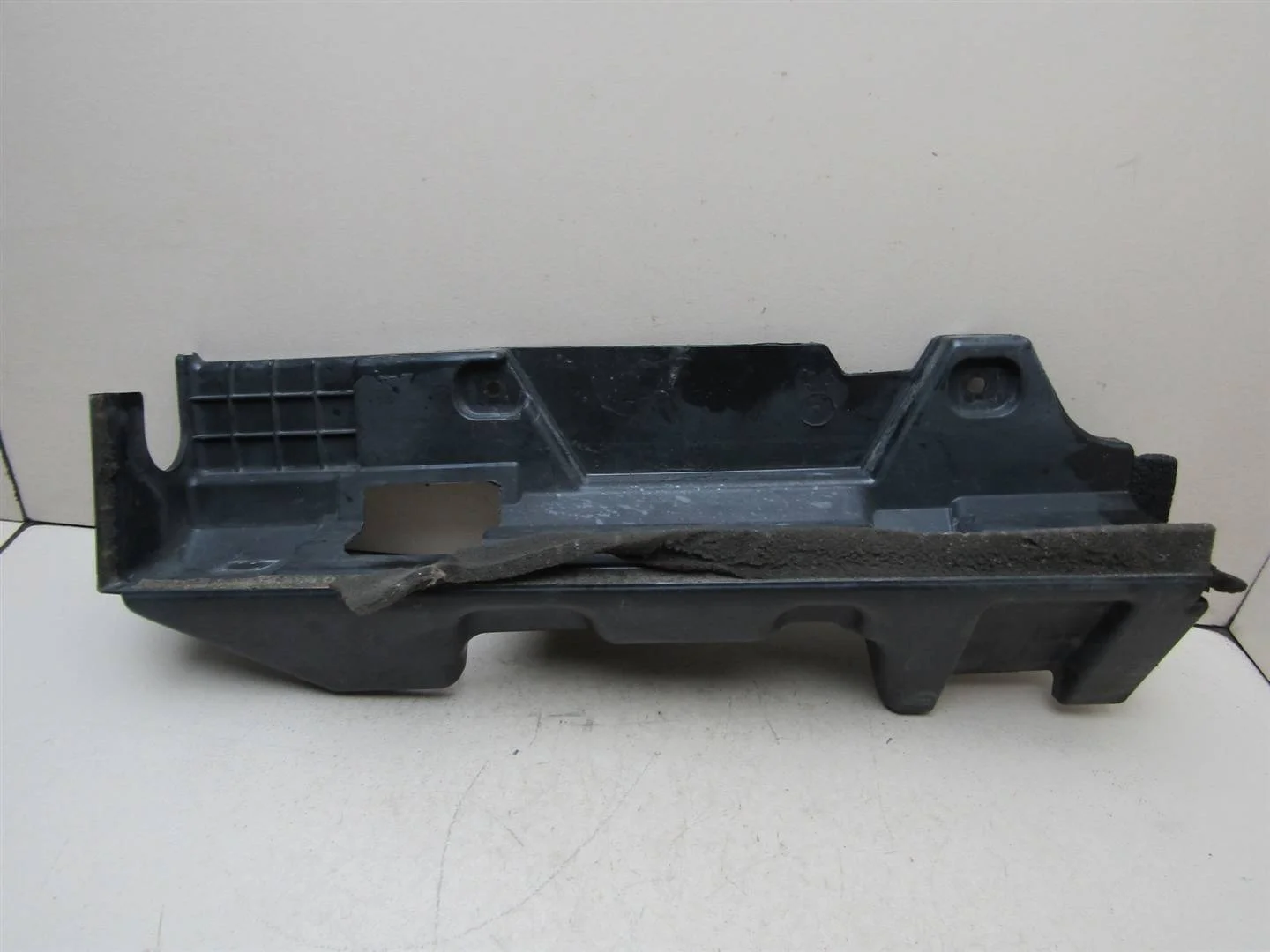 Кожух радиатора Kia RIO 2011-2017  [253214L100]  1.6 16v G4FC в Вологде