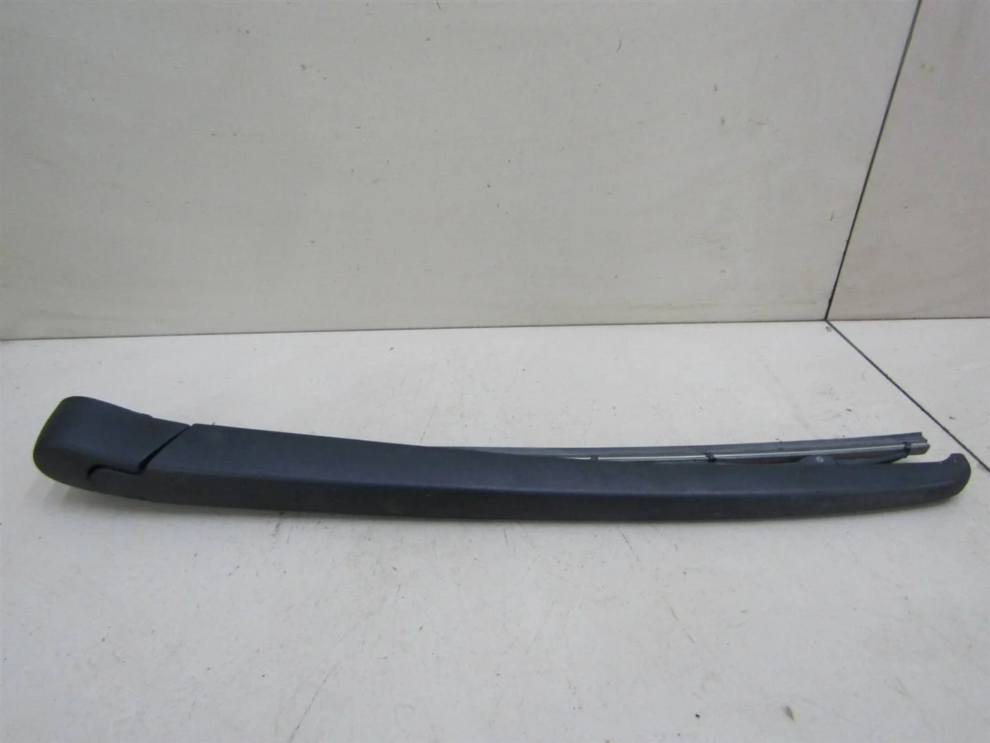 Поводок стеклоочистителя заднего Hyundai Tucson 2004-2010  [988112E000]  в Вологде