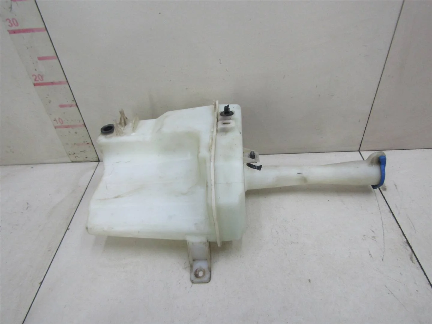 Бачок омывателя лобового стекла Kia Ceed 2007-2012  [986101H200]  1.6 16v G4FC в Вологде