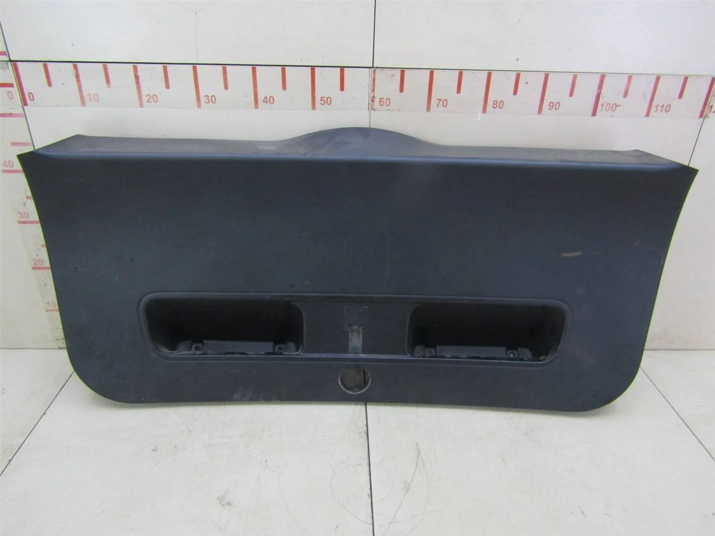 Обшивка двери багажника Kia Ceed 2007-2012  [817501H510EQ]  1.6 16v G4FC в Вологде