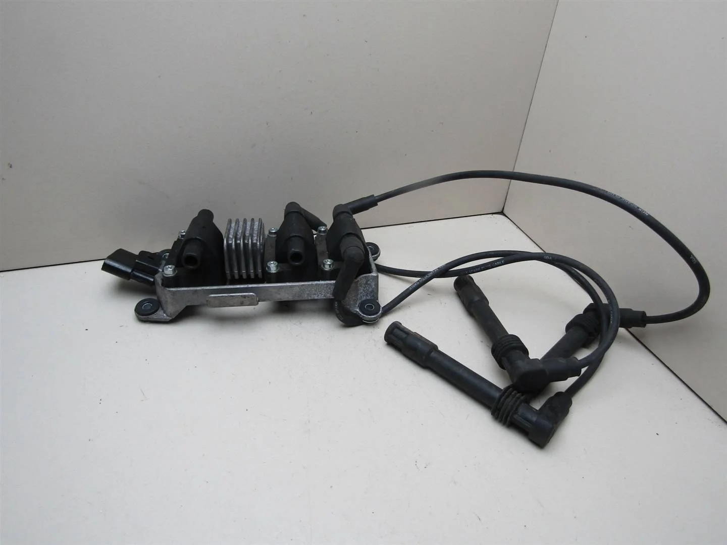 Катушка зажигания Audi A6 (C5) 1997-2004  [078905104A]  2.4 в Вологде