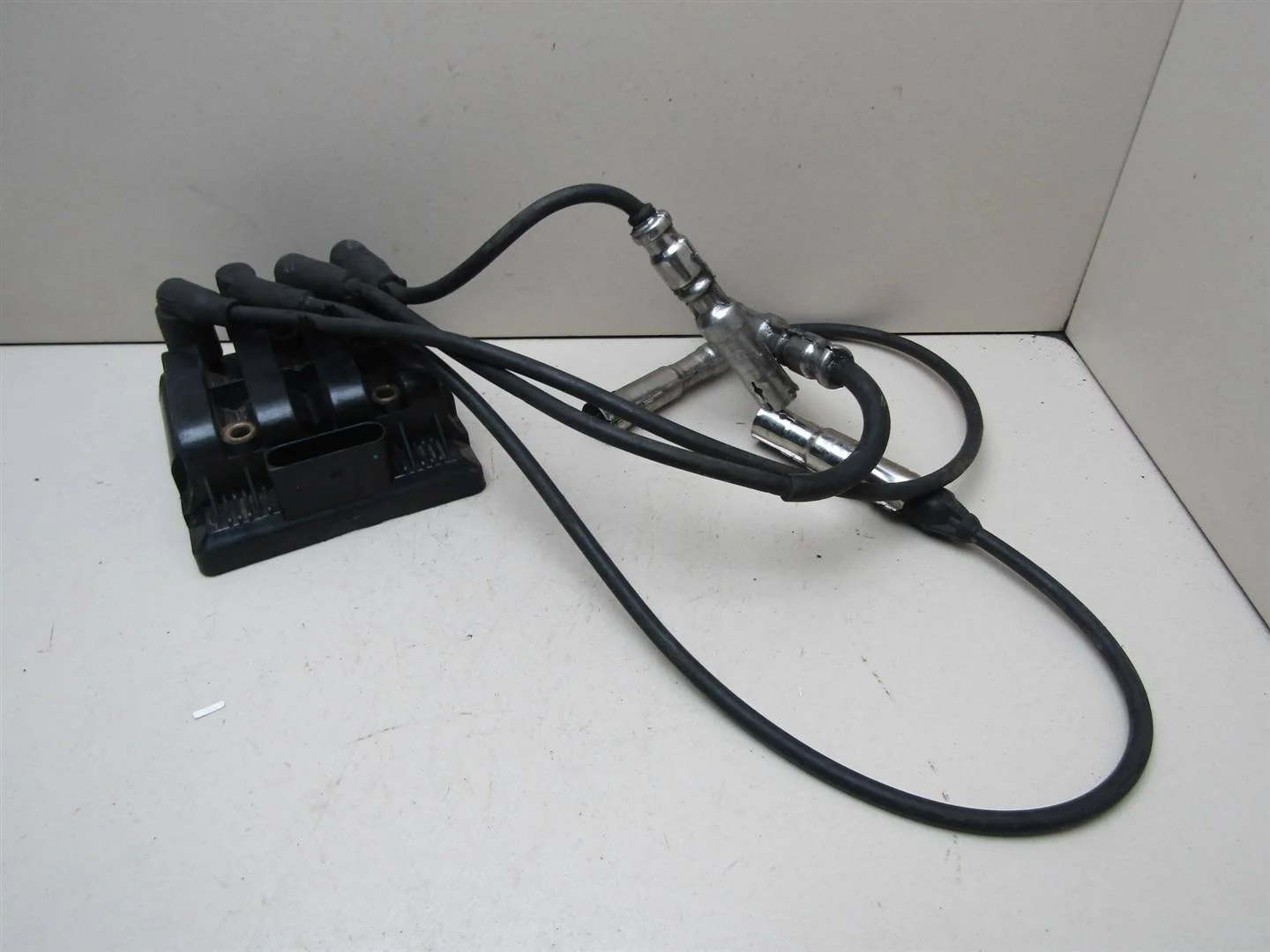 Катушка зажигания VW Golf IV \Bora 1997-2005  [06A905097]  2.0 AZJ в Вологде