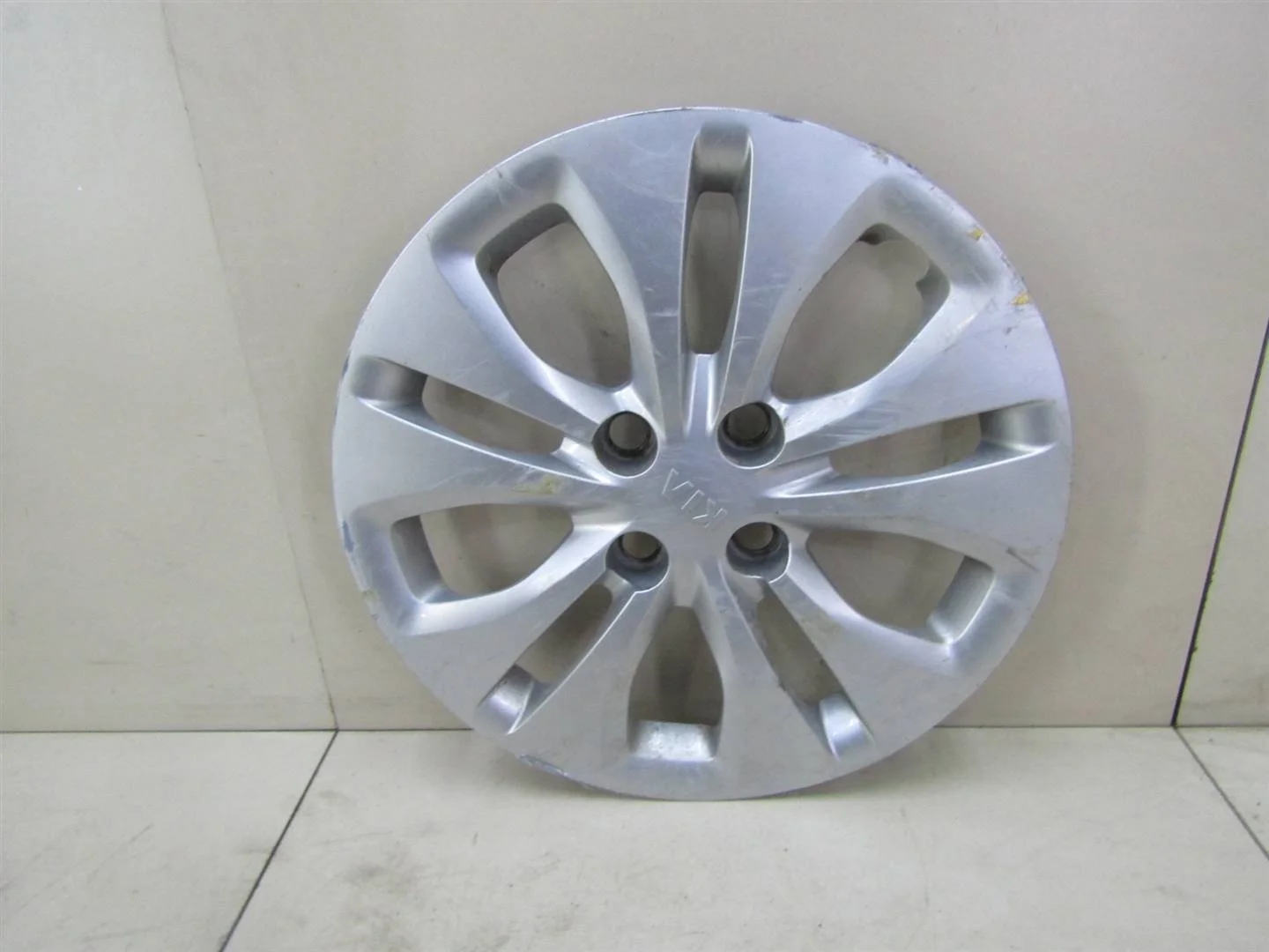Колпак декоративный Kia RIO 2011-2017  [52960H0000]  1.4 16V  G4FA в Вологде