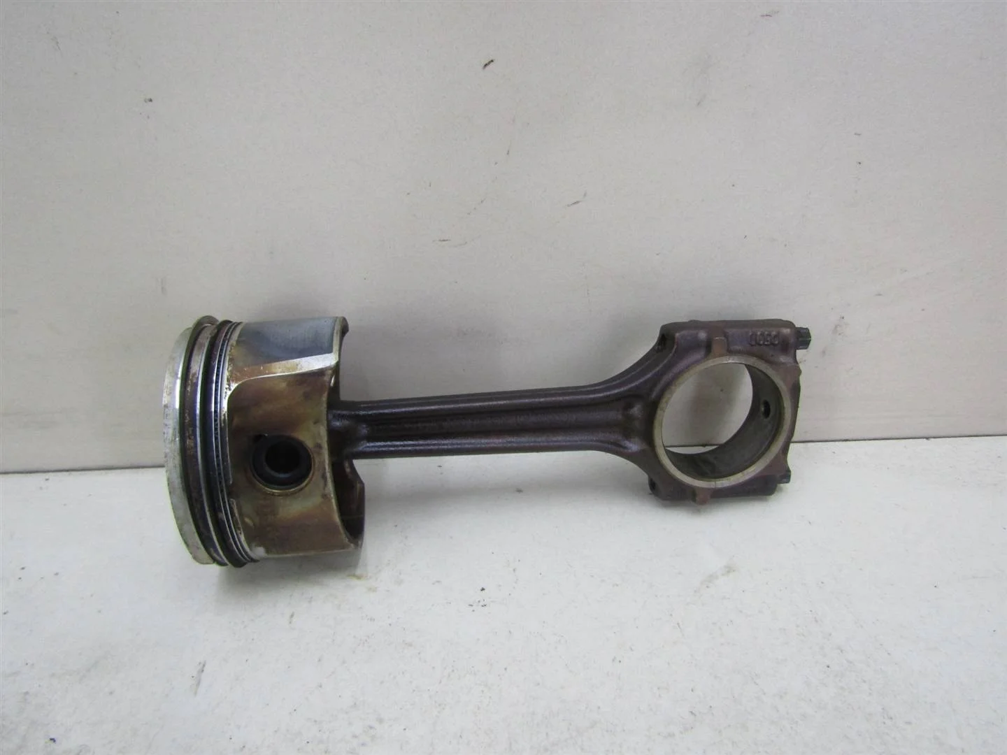 Шатун VW Golf Plus 2005-2014  [06B198401B]  1.6 в Вологде