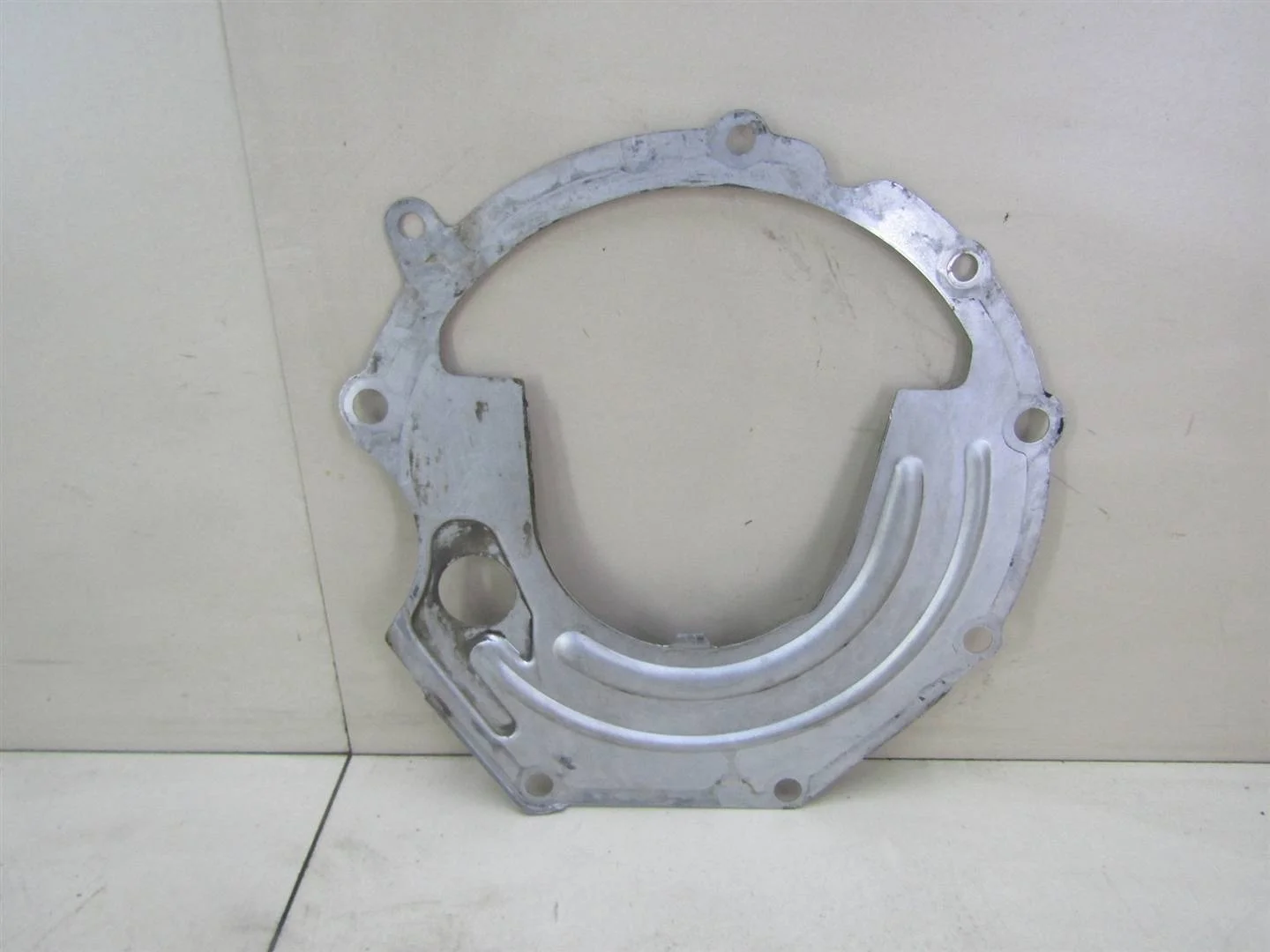 Кожух Skoda Octavia (A4 1U-) 2000-2011  [038103647A]  1.6  в Вологде