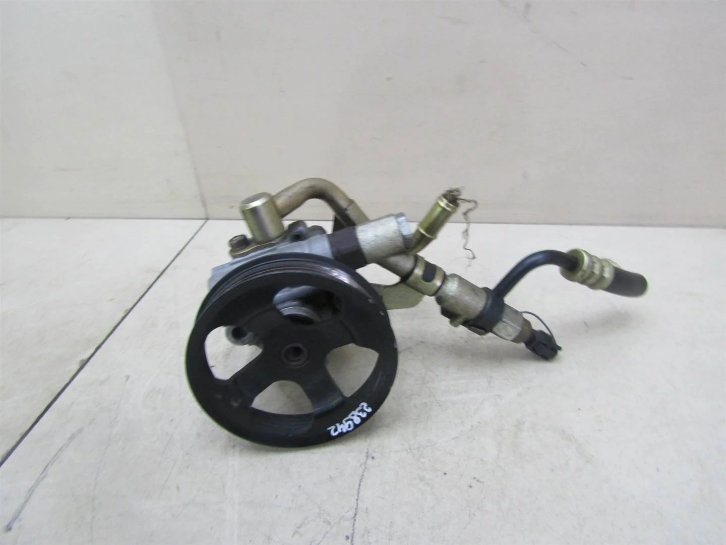 Насос гидроусилителя Toyota Corolla E11 1997-2001  [4431002060]  1.4-1.6 в Вологде