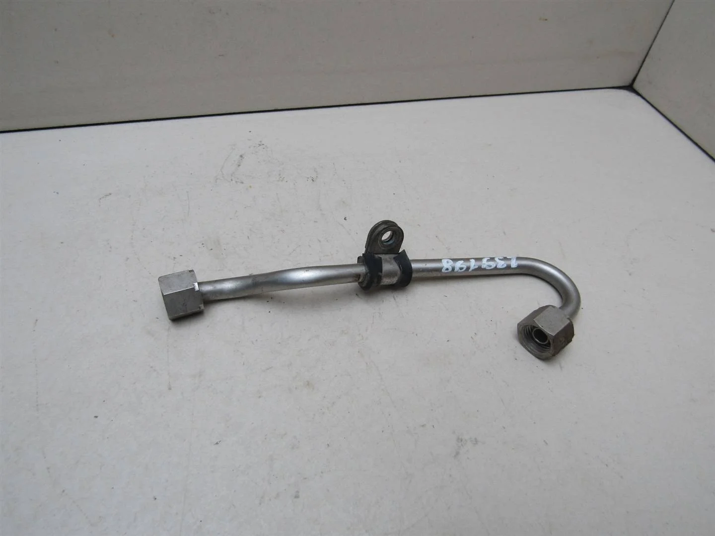 Трубка топливная VW Jetta 2011-нв  [03C130241AN]  1.4 CAXA в Вологде