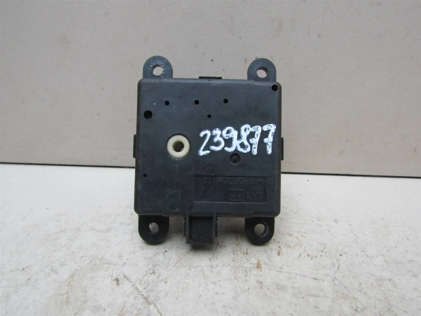 Моторчик заслонки печки Nissan Almera Classic (B10) 2006-2013  [2773195F0A]  1.6 16v QG16DE в Вологде