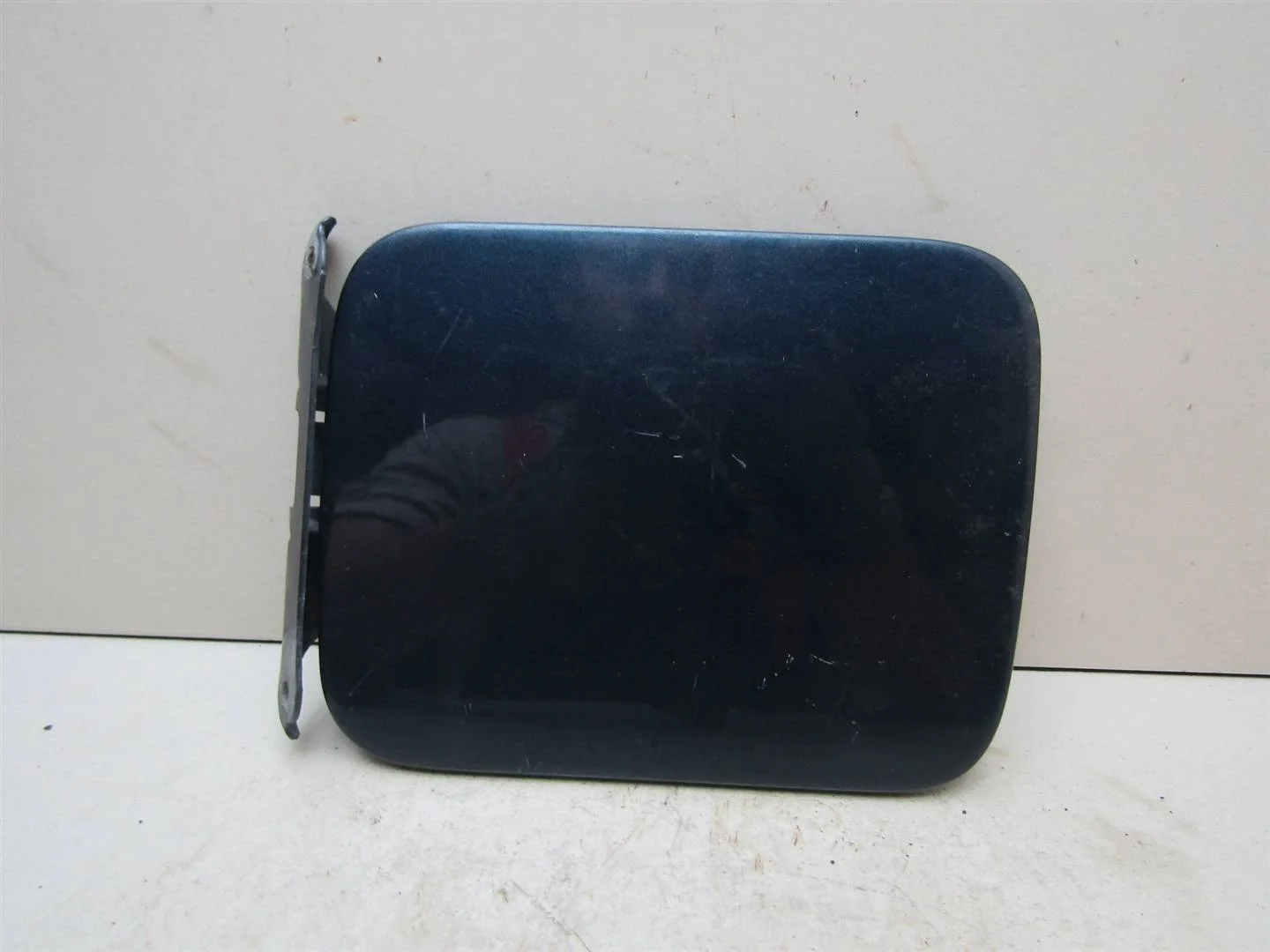 Лючок бензобака Nissan Almera Classic (B10) 2006-2013  [7813095F0A]  1.6 16v QG16DE в Вологде