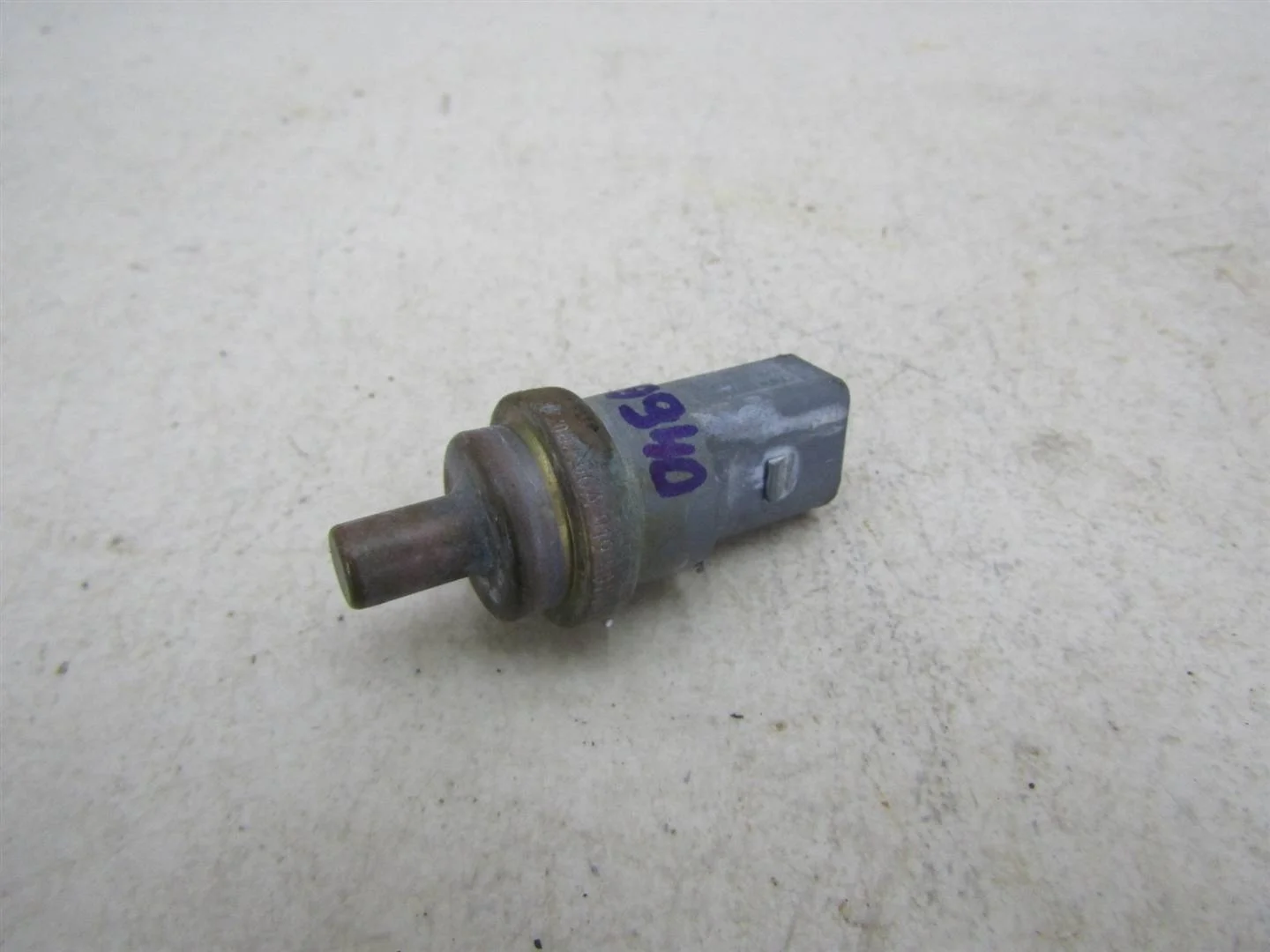 Датчик температуры Skoda Octavia (A4 1U-) 2000-2011  [06A919501A]  1.6 8V BFQ в Вологде