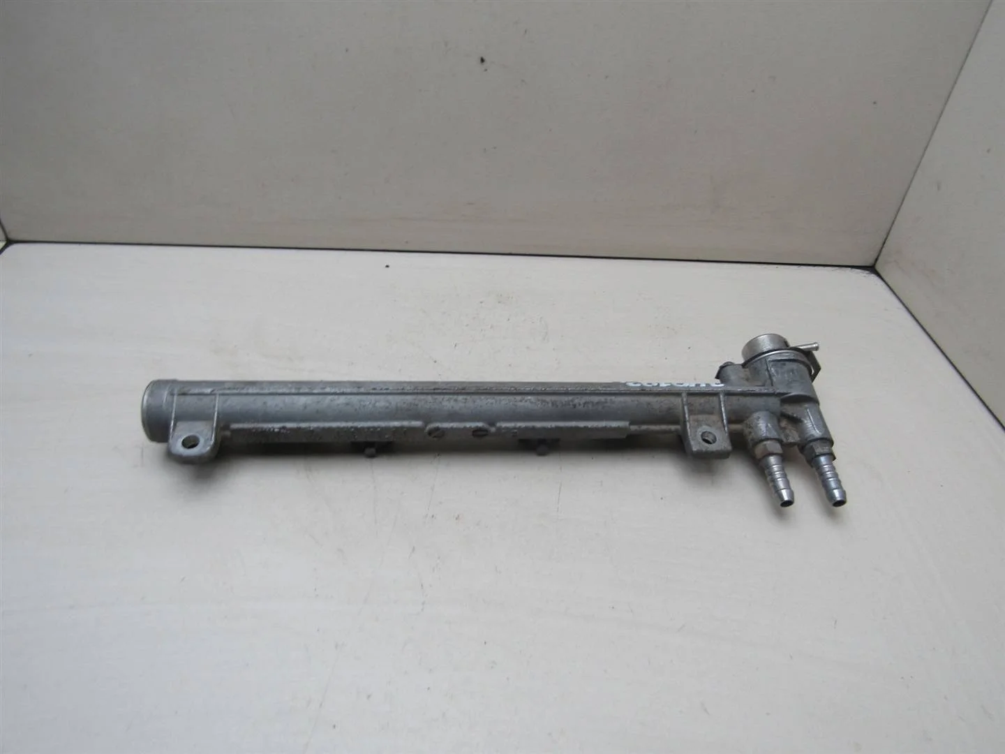 Рейка топливная (рампа) Skoda Octavia (A4 1U-) 2000-2011  [036133319B]  1,4 BCA в Вологде