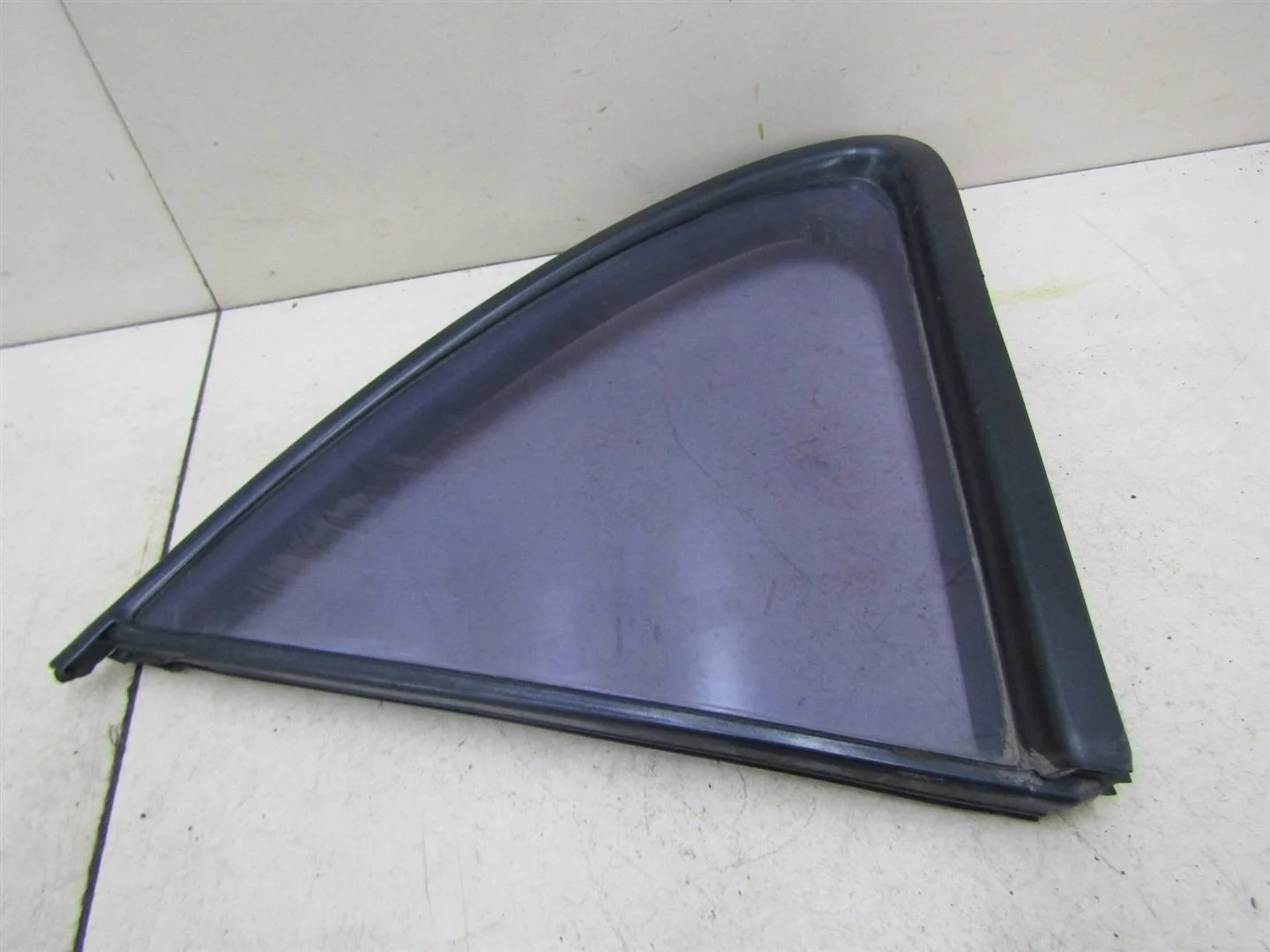 Стекло двери задней левой (форточка) Nissan Almera Classic (B10) 2006-2013  [8225395F0A]  1.6 16v QG16DE в Вологде