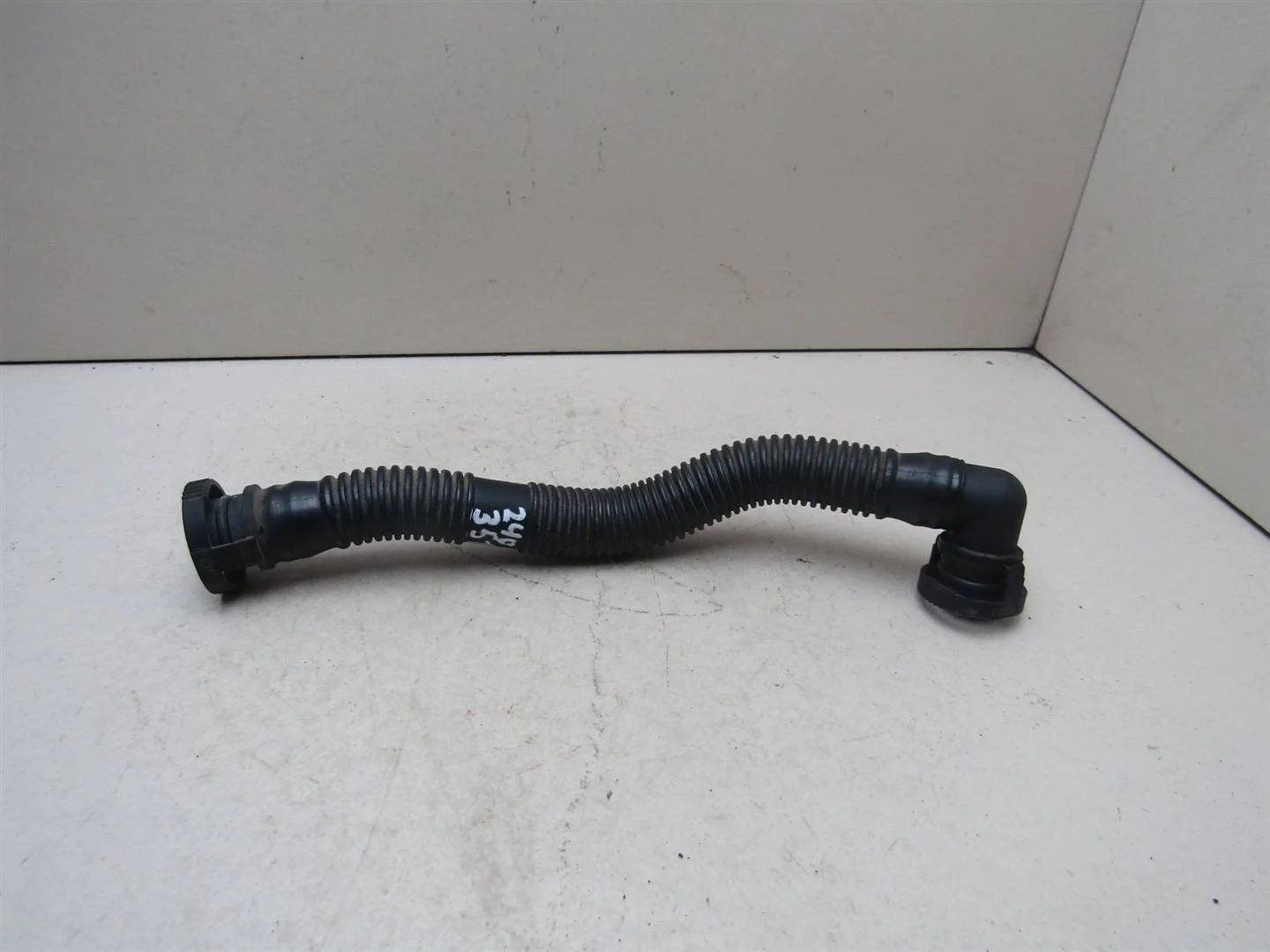 Шланг воздушный Skoda Octavia (A5 1Z-) 2004-2013  [06A131127L]  1.6 BSE в Вологде