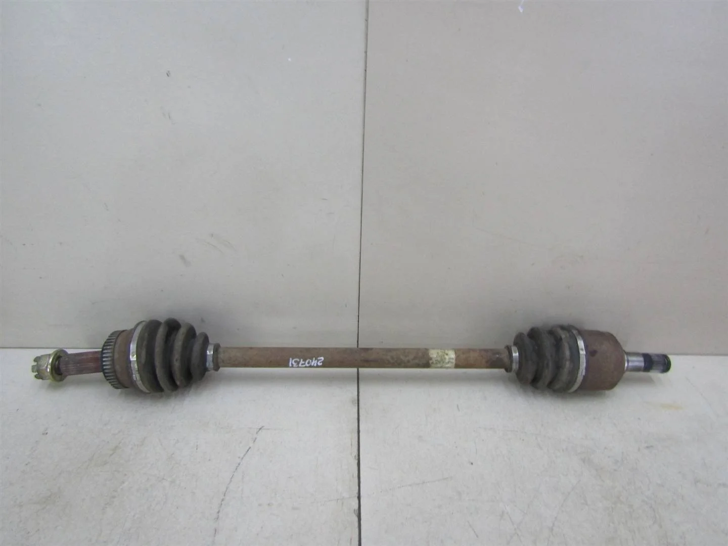 Полуось задняя Hyundai Tucson 2004-2010  [496002E000]  2.0 16V G4GC в Вологде