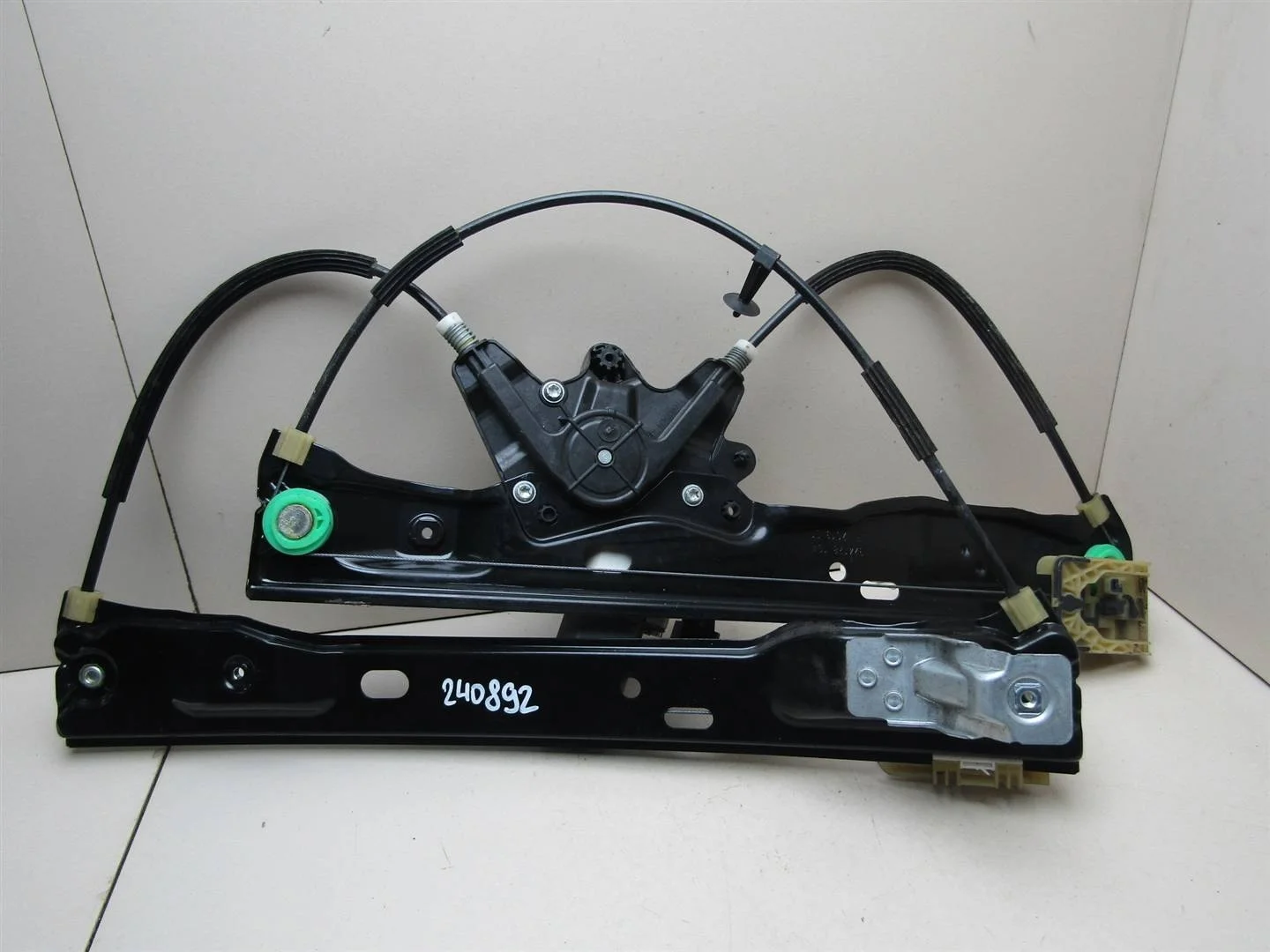 Стеклоподъемник электр. передний левый Ford Focus III 2011-2019  [1870698]  в Вологде