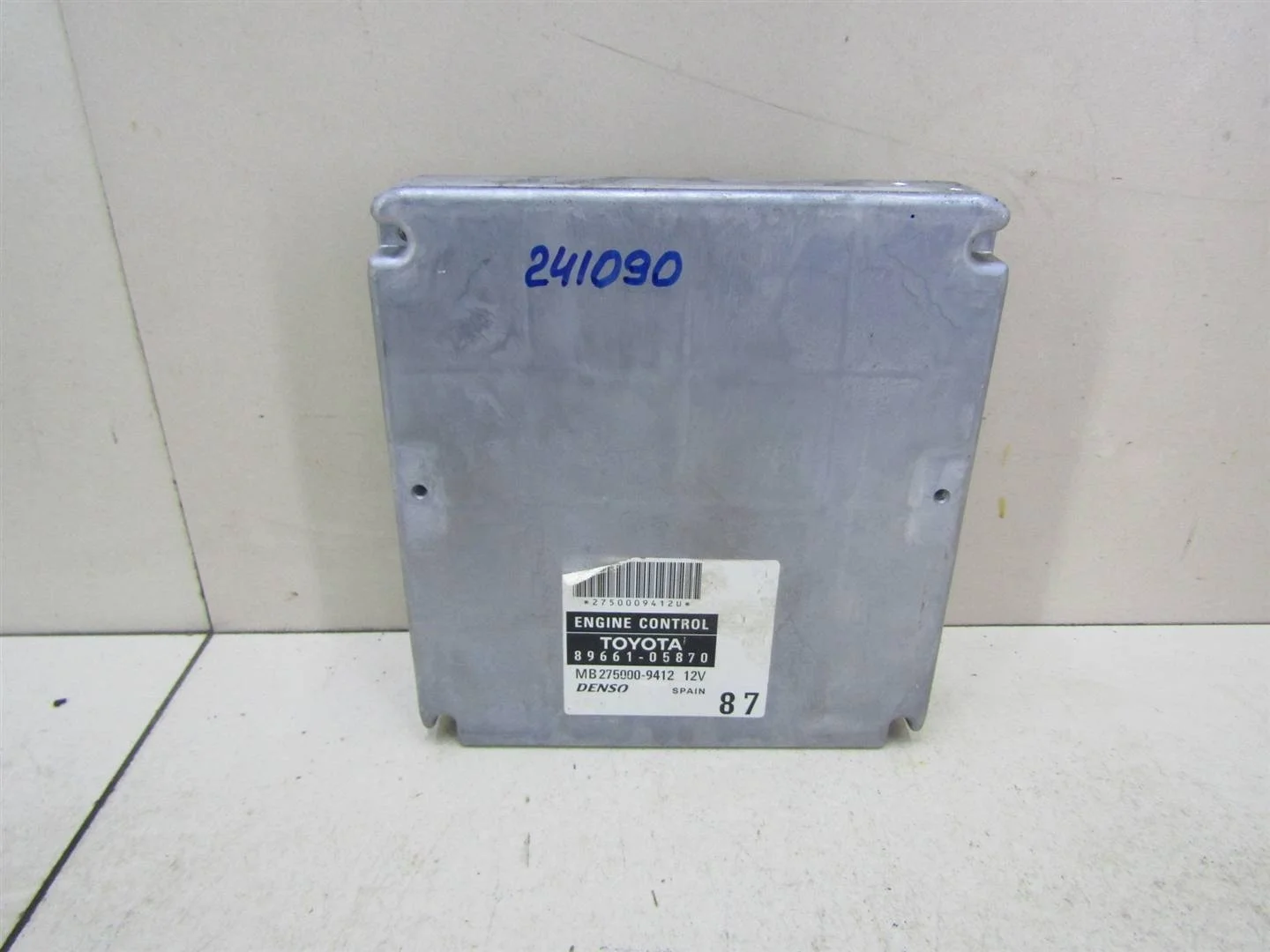 Блок управления двигателем Toyota Avensis II 2003-2008  [8966105870]  1.8 16V 1ZZFE в Вологде