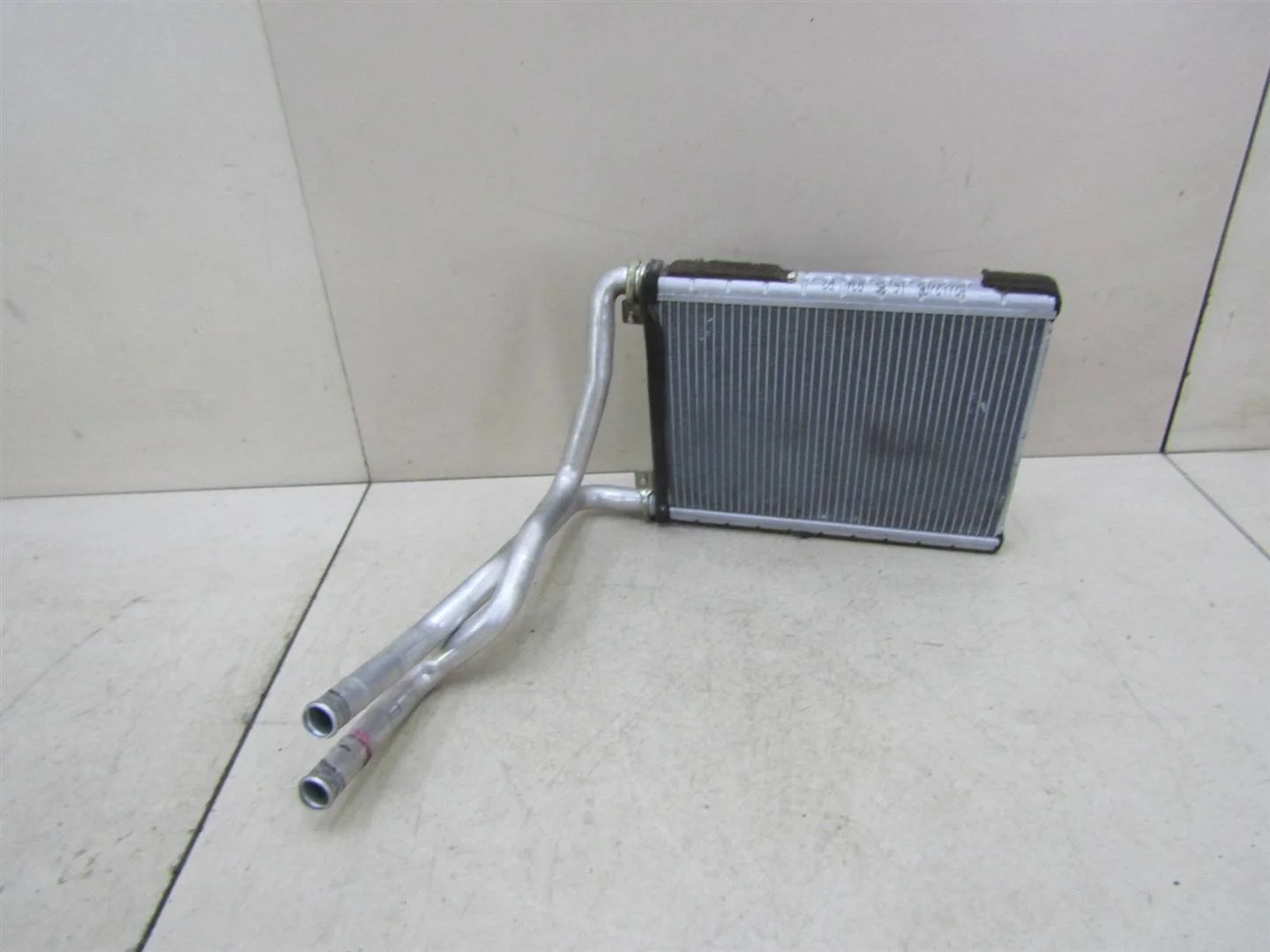 Радиатор отопителя Toyota Avensis II 2003-2008  [8710705100]  1.8 16V 1ZZFE в Вологде