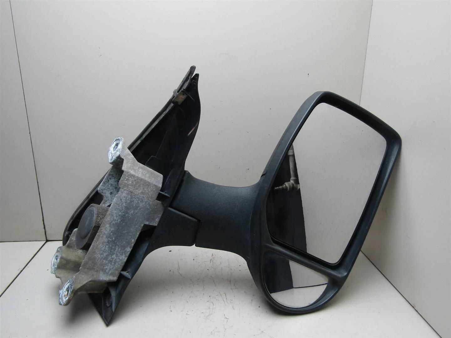 Зеркало правое механическое Ford Transit 2006-2013  [1820111]  2.4 16v PHFA  в Вологде