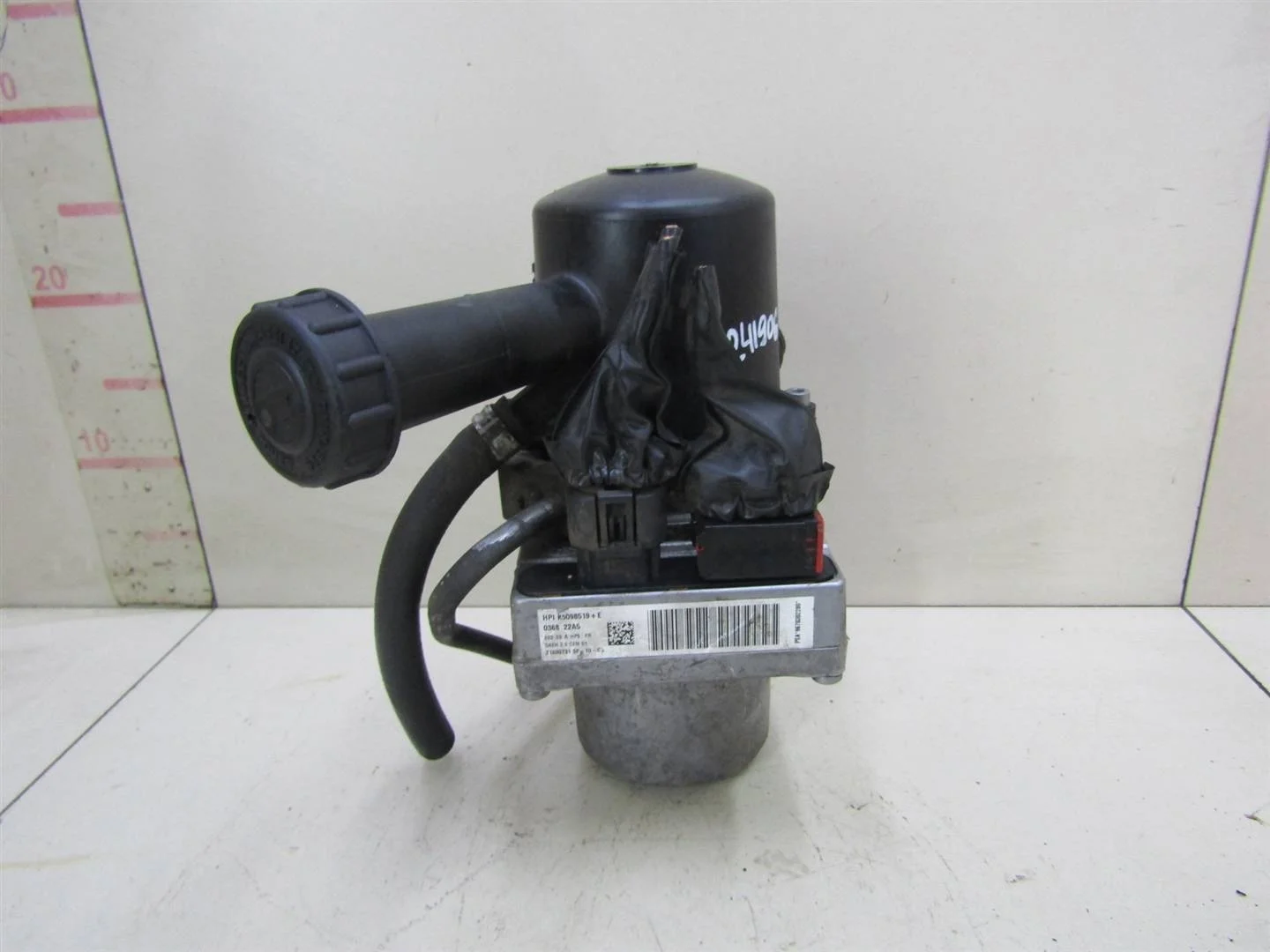 Насос гидроусилителя Peugeot 407 2004-2010  [4007ZF]  в Вологде