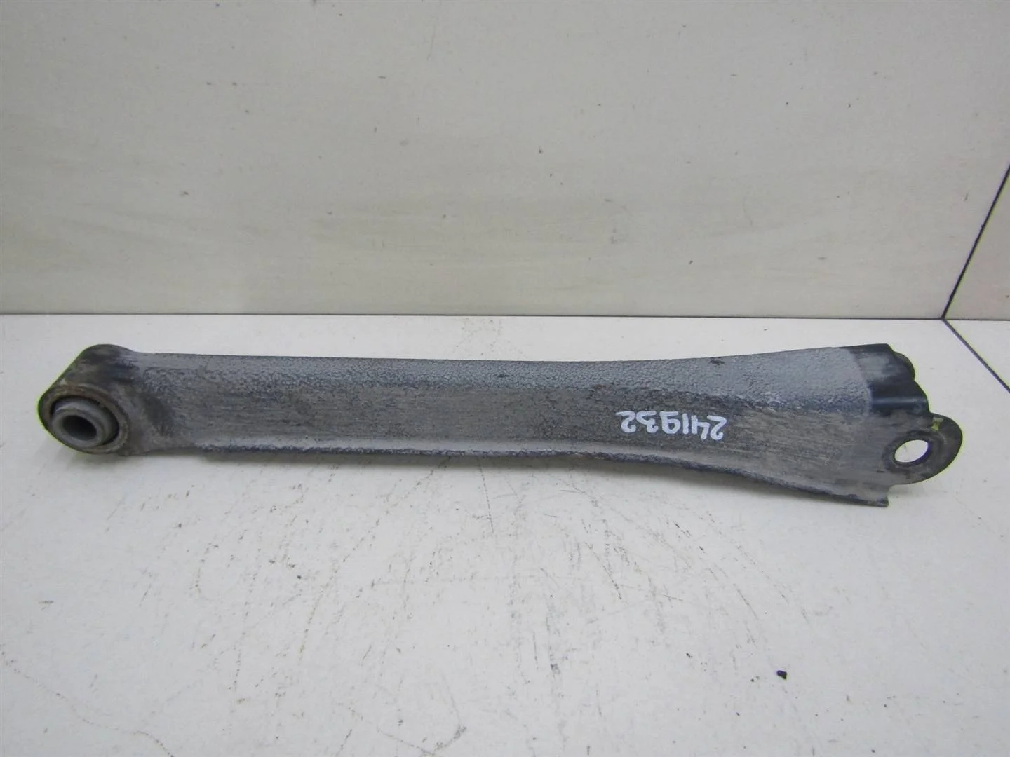 Тяга задняя поперечная Hyundai Tucson 2004-2010  [552202E500]  в Вологде