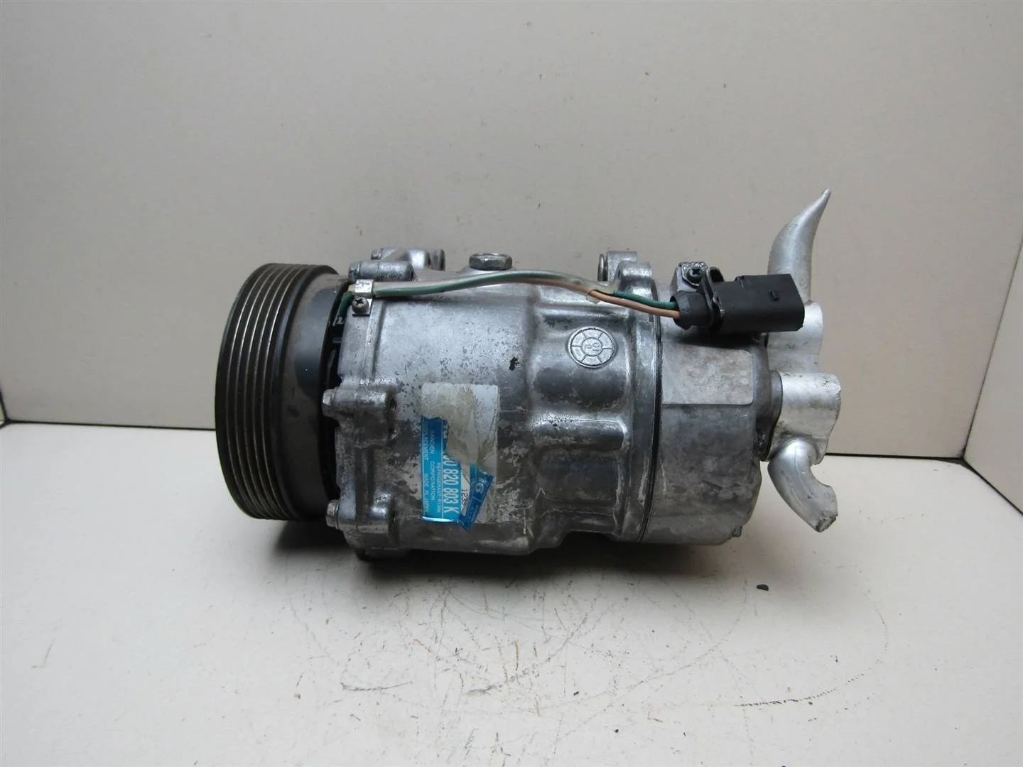 Компрессор системы кондиционирования Skoda Octavia (A4 1U-) 2000-2011  [1J0820803K]  в Вологде