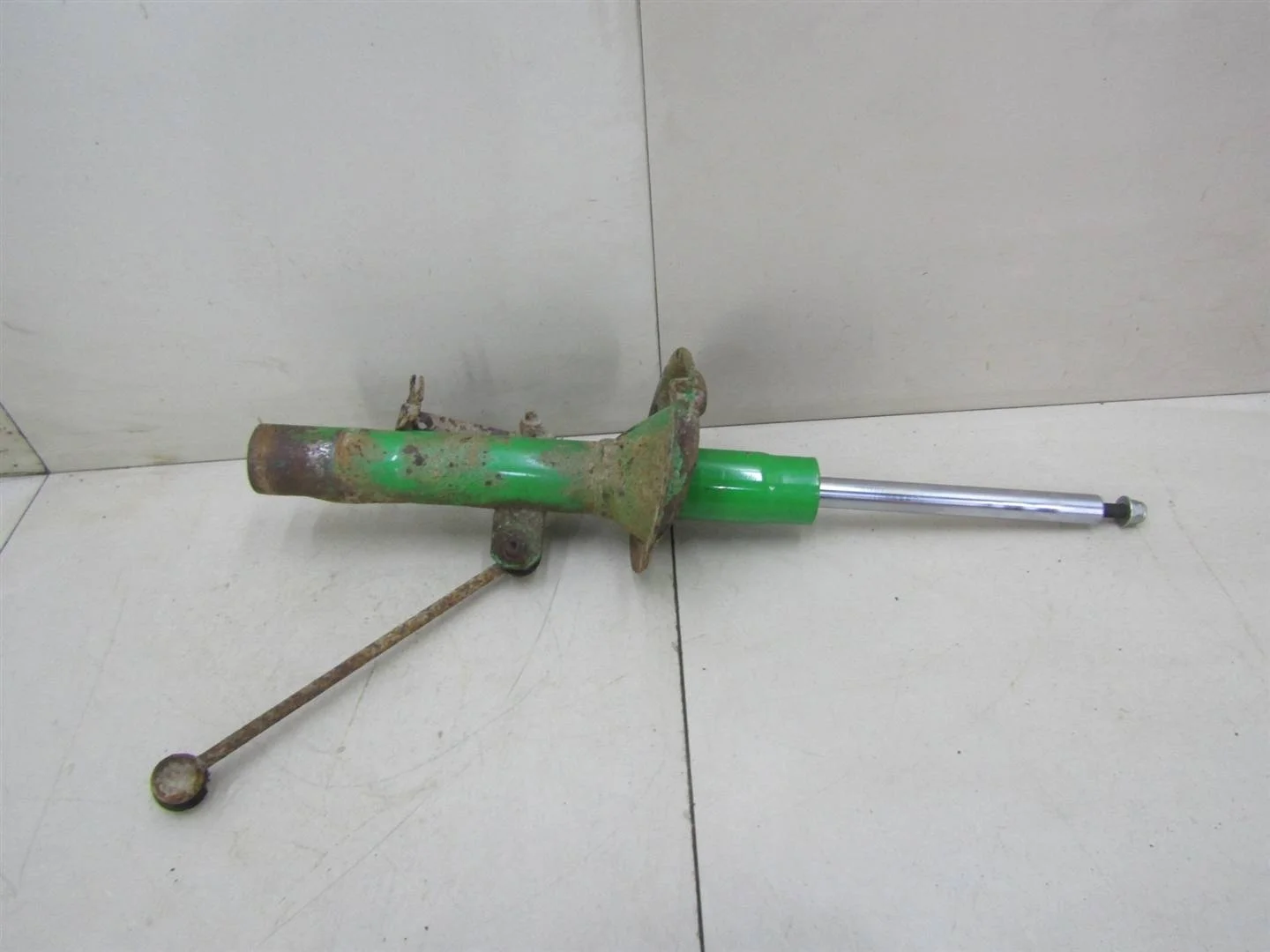 Амортизатор передний Ford Transit 2006-2013  [1466436]  2.4 16v PHFA  в Вологде