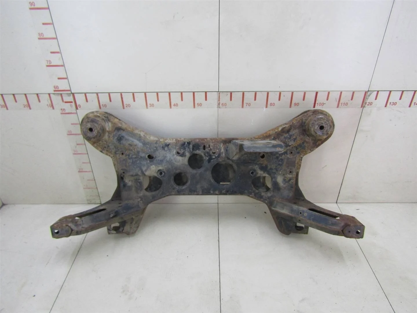 Балка подмоторная Ford Transit 2006-2013  [1831369]  2.4 16v PHFA  в Вологде