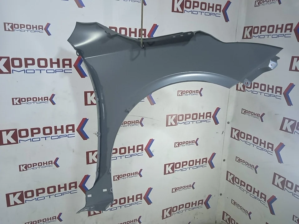 Крыло переднее левое "
