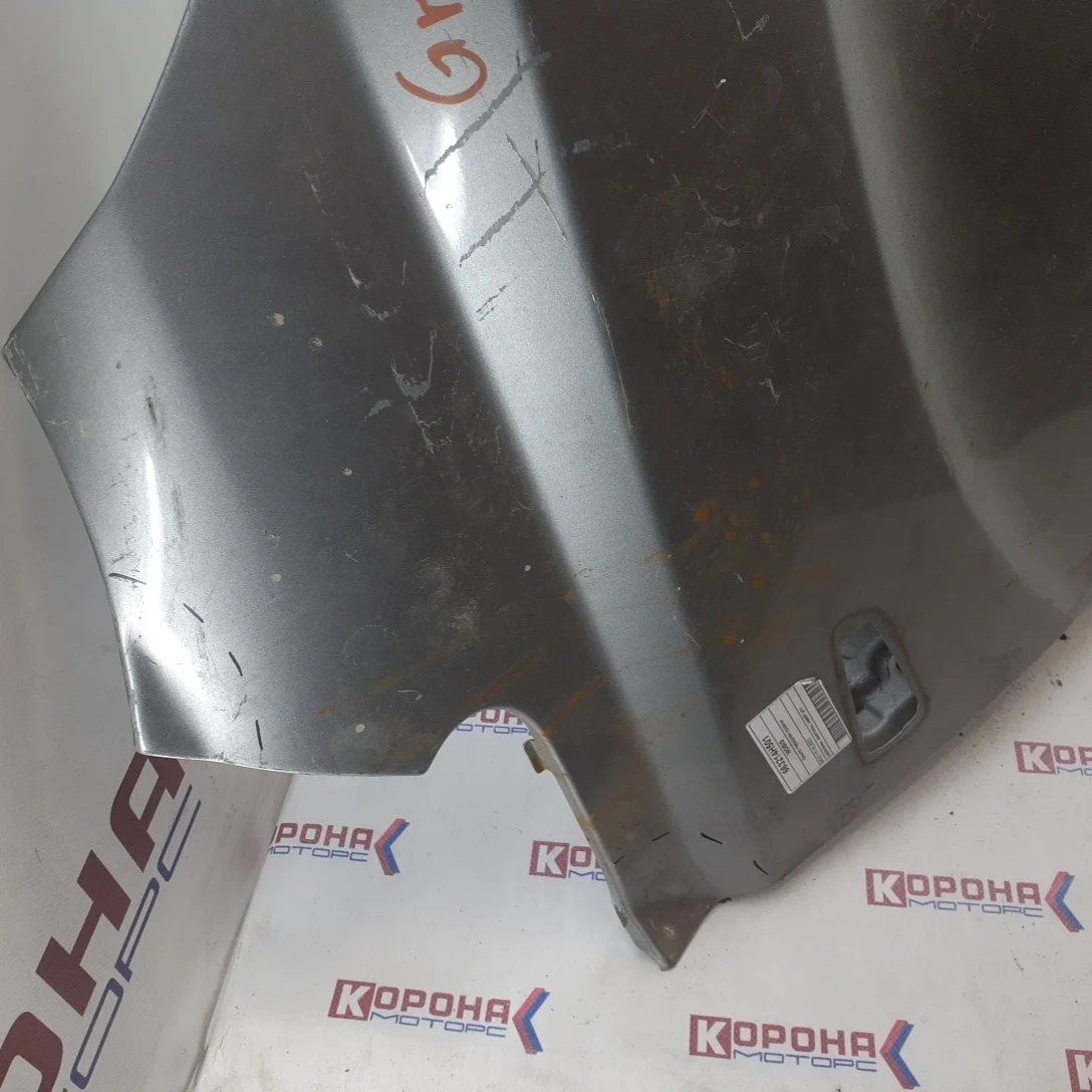 Крыло переднее правое Б/У царапины, вмятины, замят угол