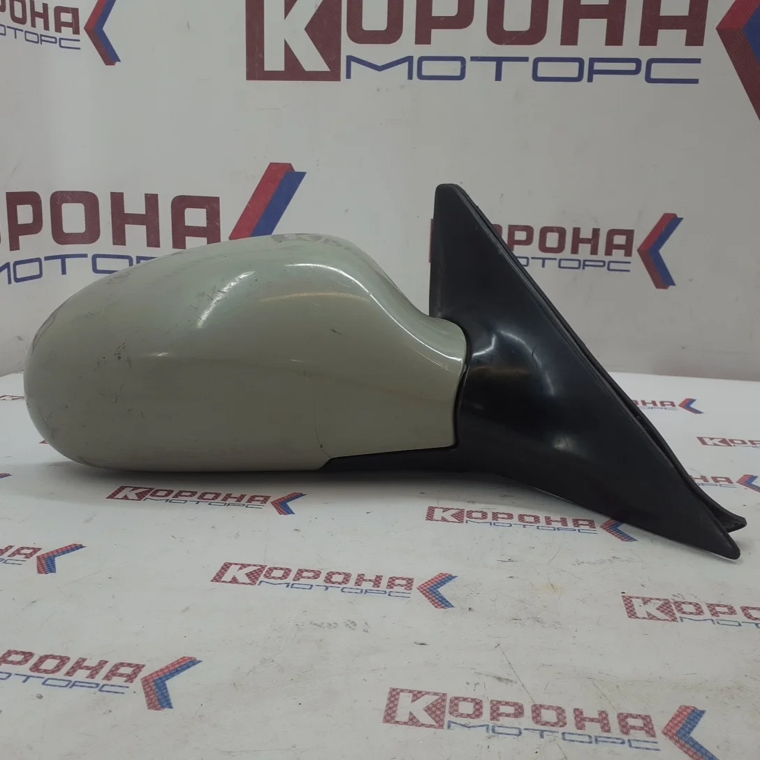 Зеркало правое 5 контактов Уценка Дефект стекла,царапины на корпусе