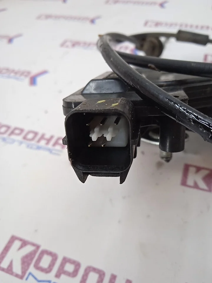 Замок двери задней правой Б/У оригинал 3