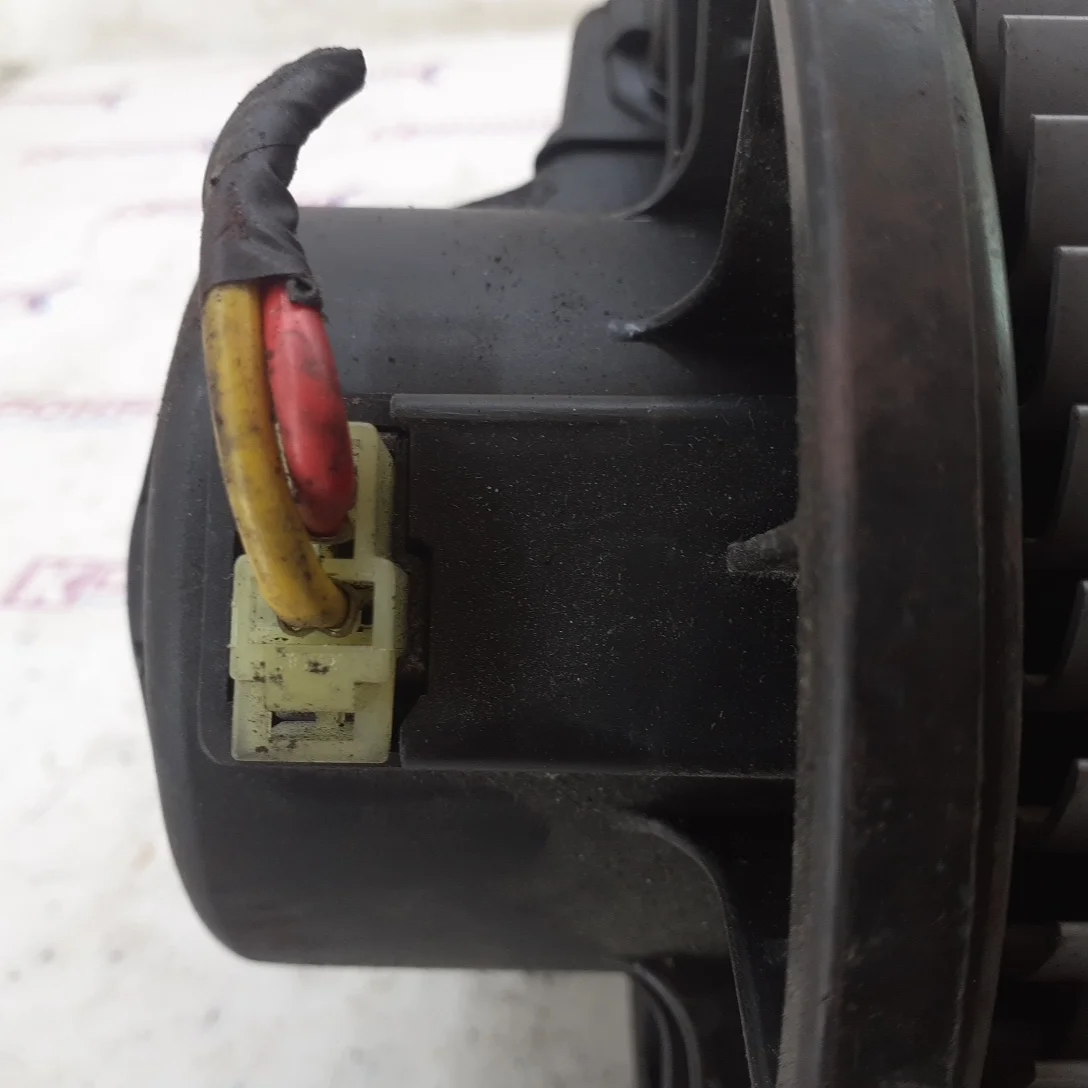 Мотор отопителя Б/У оригинал