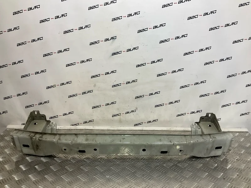 Усилитель бампера Suzuki Grand Vitara 2014 5826077K00 2.4, передний