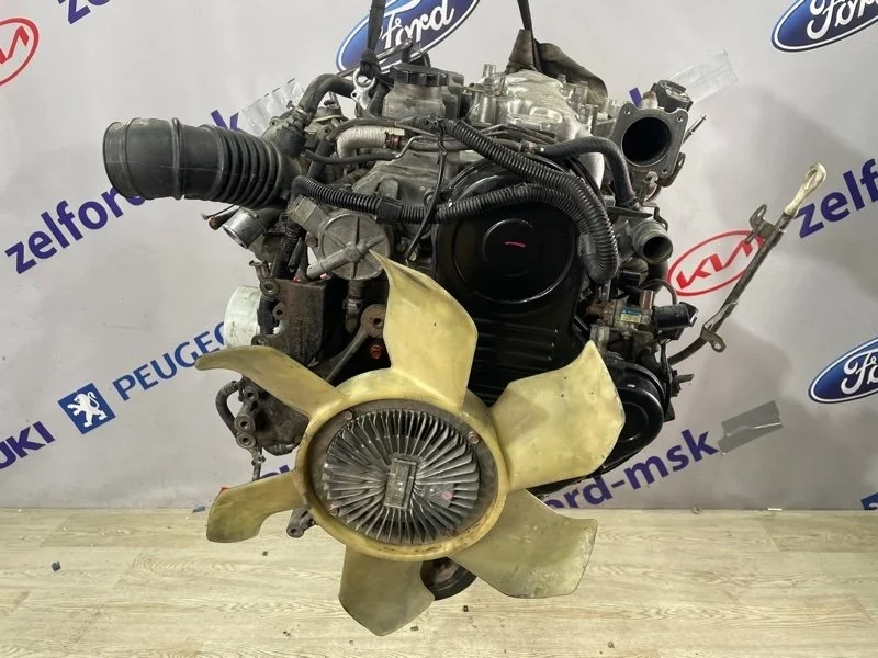 Двигатель Mitsubishi Pajero Sport 2012 KH4W