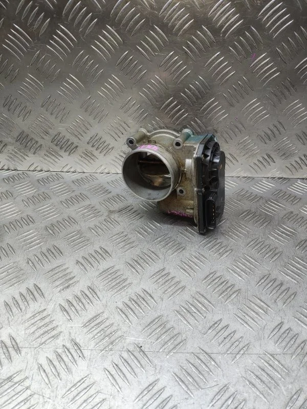 Дроссельная заслонка Mitsubishi L200 Pajero Sport 1450A209 KK/KL 4N15