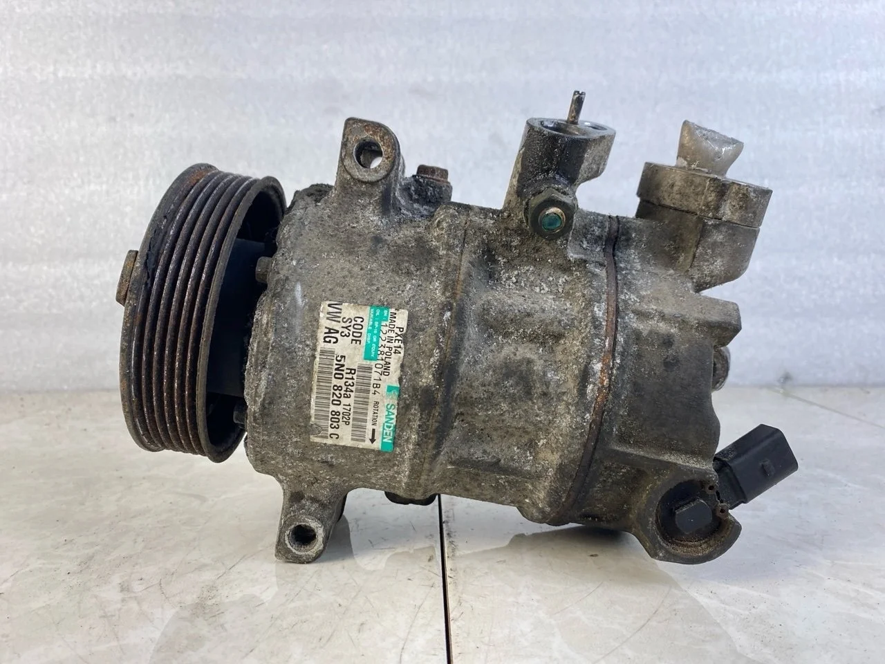 Компрессор кондиционера Audi A3 8P 2009-2013 5N0820803C 2.0 CFG