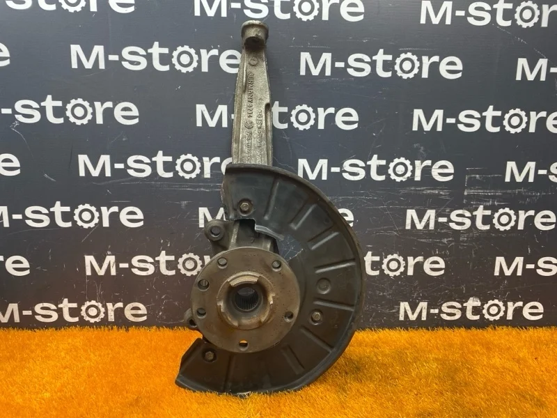 Ступица Audi Q7 2012 7L8407257B 4L CJTC, передняя левая