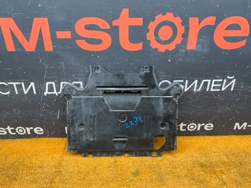 Защита двигателя Audi A5 2010 8K2863822J 8T CDN