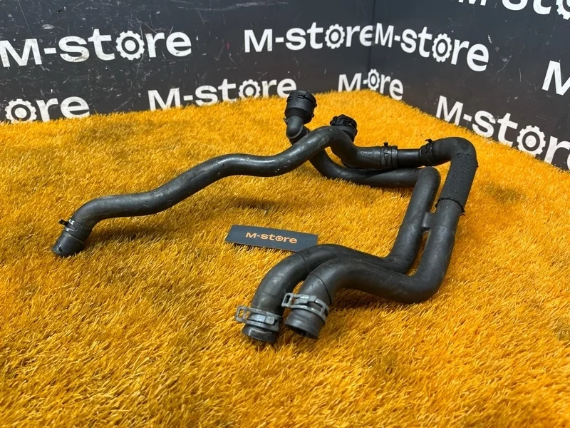 Патрубок системы охлаждения Volkswagen Passat 2012 3AA121156B B7 CAX