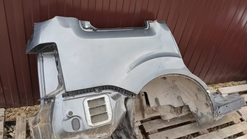 Крыло заднее правое Honda Pilot YF4
