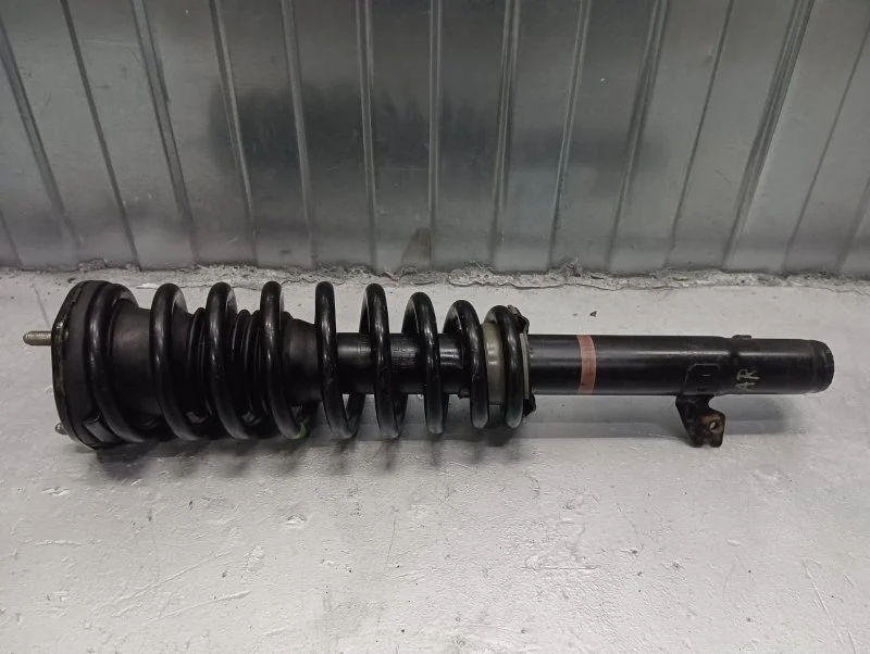 Амортизатор передний правый Mazda 6 GH